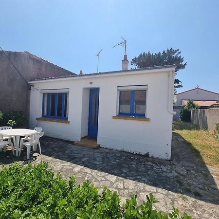 Maison Deux Chambres Avec Jardin A 100M De L'Ocean Les Sables-dʼOlonne Exterior foto